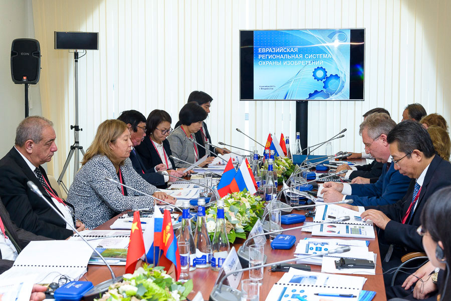 Трехсторонний семинар, 6 сентября 2017 года, г. Владивосток