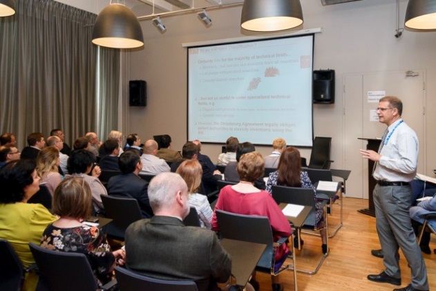 F. Lequeux presenting at the CPC seminar, EAPO headquarters, 20 June 2017