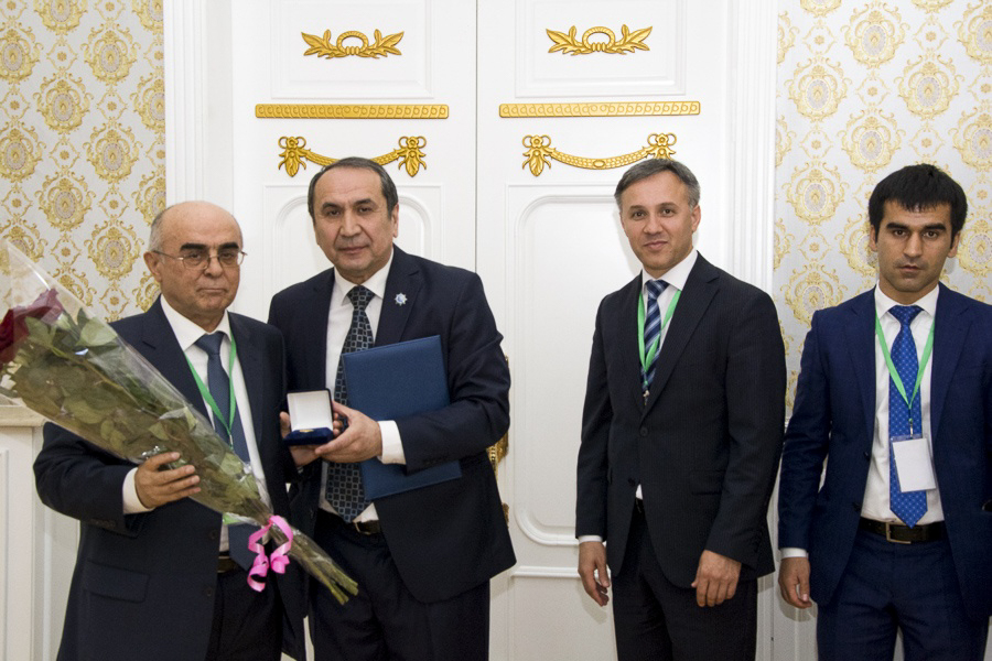 Международная конференция и форум изобретателей, вручение золотой медали имени В.И. Блинникова, 27 апреля 2018 года, Душанбе